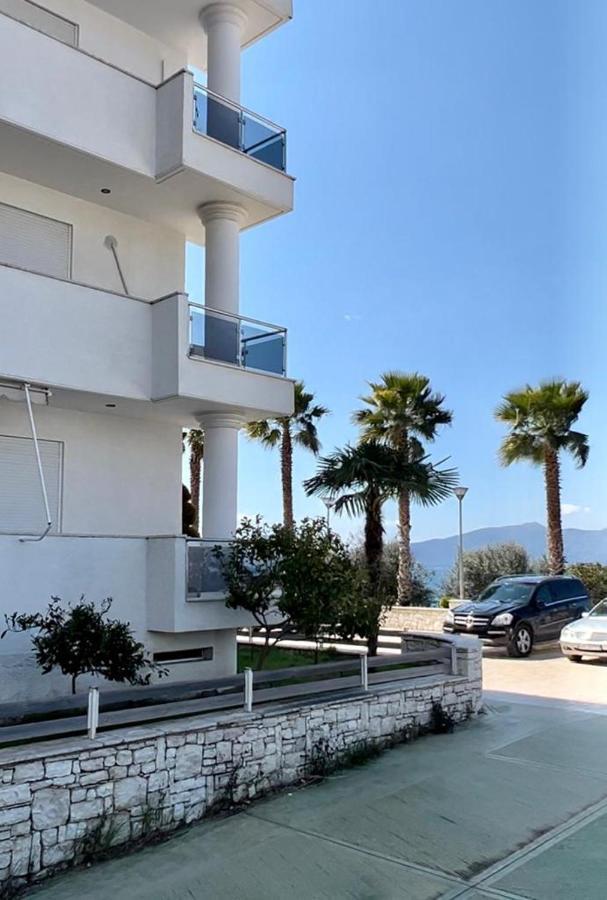 White Sidesea View Apartment Sarande Luaran gambar